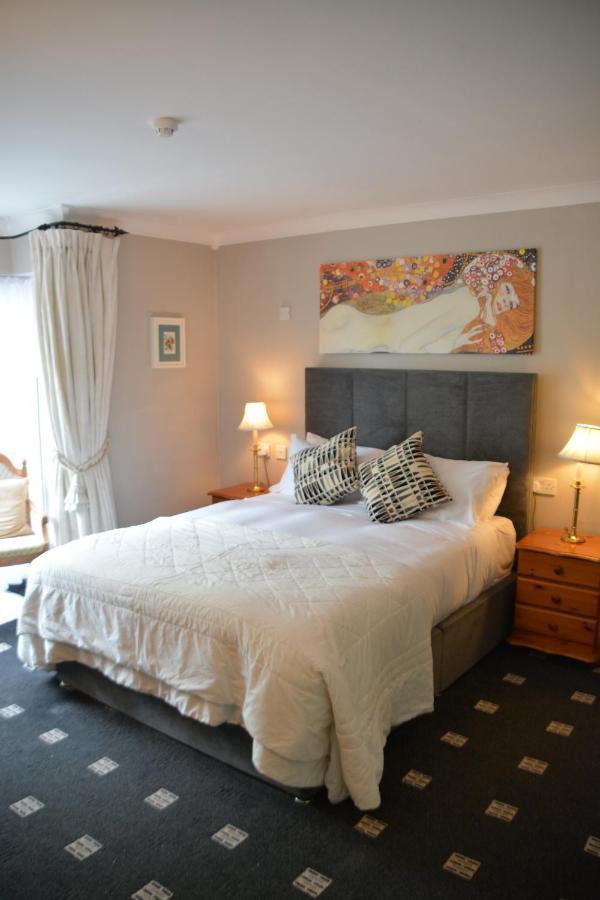 קילורגלין The Grove Lodge Guesthouse מראה חיצוני תמונה