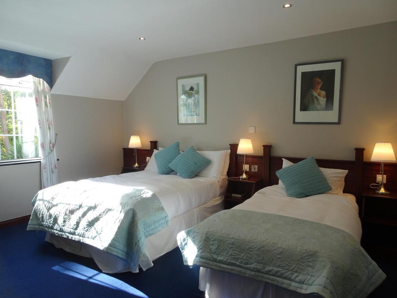 קילורגלין The Grove Lodge Guesthouse מראה חיצוני תמונה